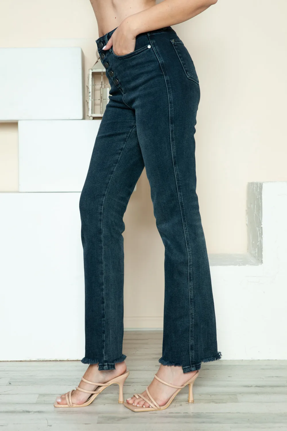 Judy Blue Button Fly Hem Destroy Straight Jeans in Dark Wash