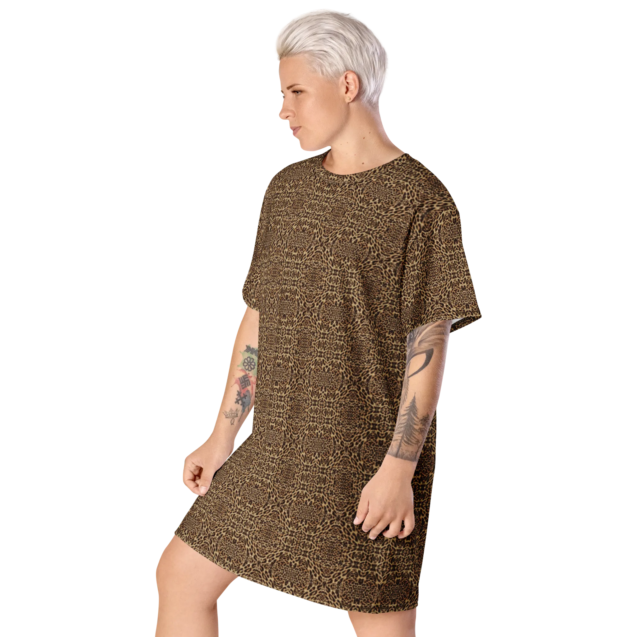 Recursia Contemplative Jaguar T-Shirt Dress