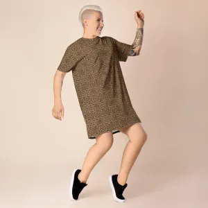 Recursia Contemplative Jaguar T-Shirt Dress